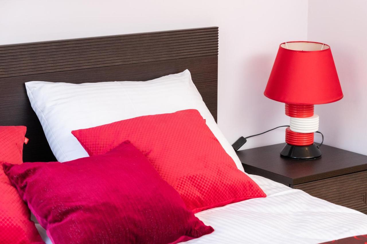Seaview Nowy Swiat By Renters Apartment